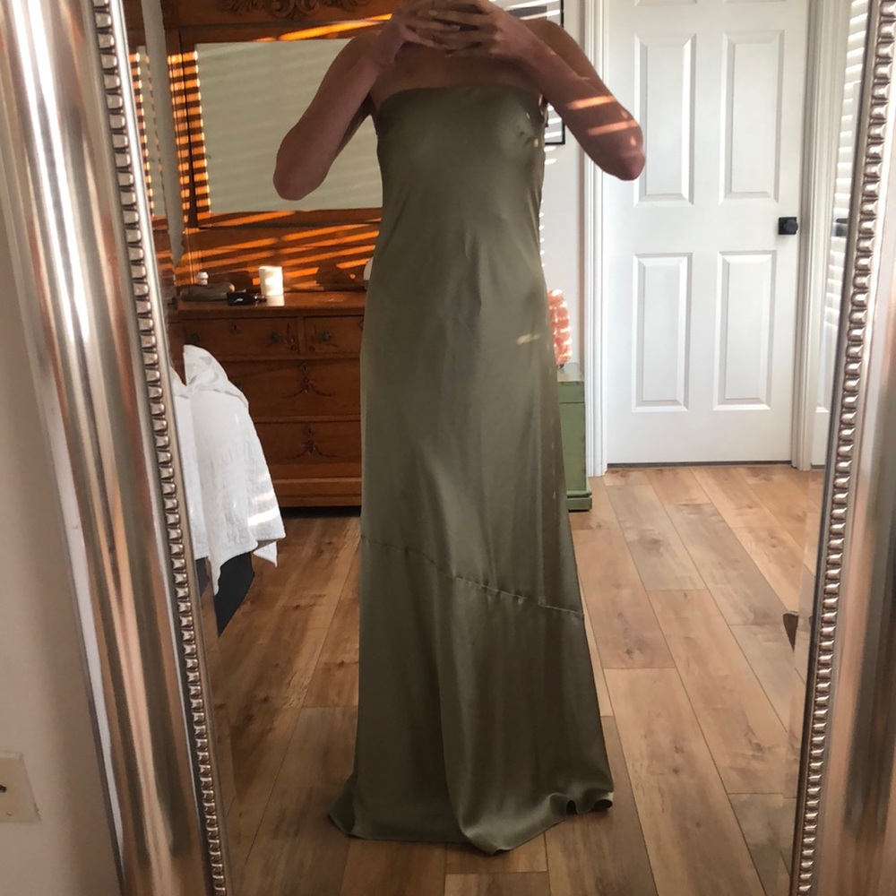 Revelry Leo Bridesmaids Dress - Silver Sage - Size 4